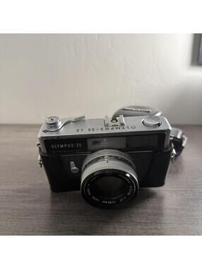 Olympus35 LE Film camera Lens 42mm f1.7 Black Silver